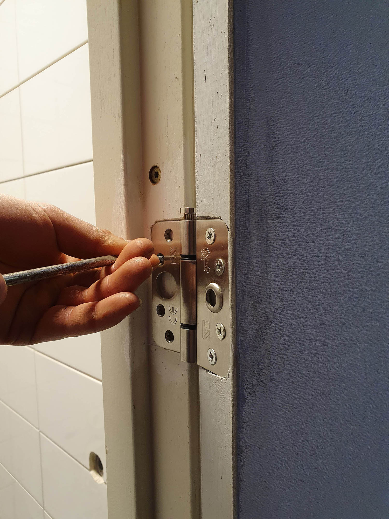 Montage DX SKG glijlagerscharnier